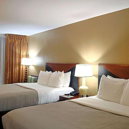 Quality Inn Kennedy Space Center Titusville Exterior photo
